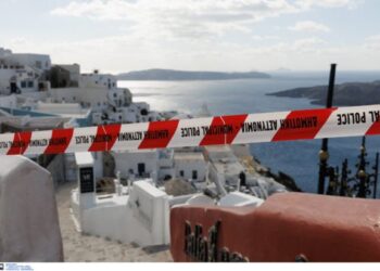 Ανοίγουν τα σχολεία την Τρίτη σε Σαντορίνη, Αμοργό, Ανάφη και Ίο