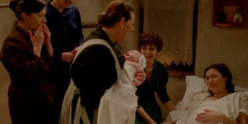 Ο Μαρκόπουλος ανακοινώνει στη Χλόη ότι η κόρη της είναι νεκρή