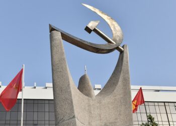 Το λαϊκό ποτάμι θα δυναμώσει ακόμη περισσότερο μέχρι ο λαός να επιβάλει το δίκιο του