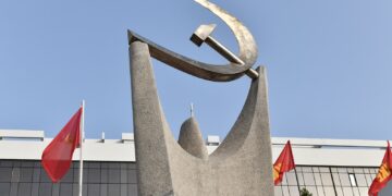 Το λαϊκό ποτάμι θα δυναμώσει ακόμη περισσότερο μέχρι ο λαός να επιβάλει το δίκιο του