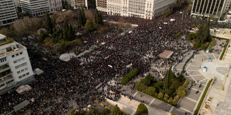 Τέμπη: Όλη η Ελλάδα ένα συλλαλητήριο