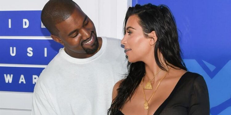 Κάνιε Γουέστ: Παραλήρημα κατά της Κιμ Καρντάσιαν