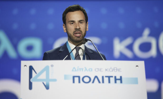 Με τον γιατρό που ενέκρινε τη fake αναρρωτική άδεια στον επιθεωρητή του σταθμάρχη μετέβη ο κ. Ανδρουλάκης στα Τέμπη