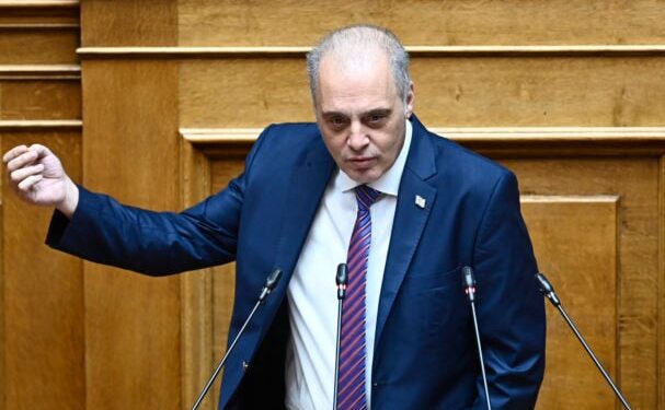 Βουλή – Κυριάκος Βελόπουλος: Η κυβέρνηση έχει κάνει πρωτάθλημα το ψέμα