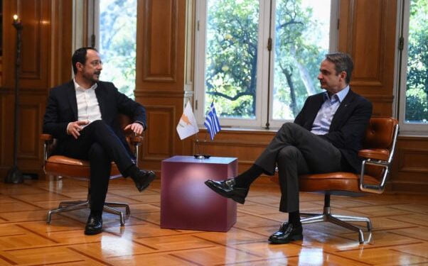 Χριστοδουλίδης: Το Κυπριακό και οι επενδύσεις στην ευρωπαϊκή άμυνα στο επίκεντρο της συνάντησης
