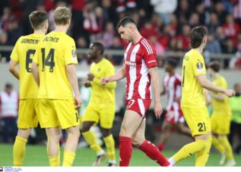 Aποκλείστηκε με το κεφάλι ψηλά