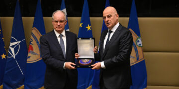 Οι Ένοπλες Δυνάμεις έχουν στα χέρια τους την ασφάλεια και την ελευθερία του ελληνικού λαού