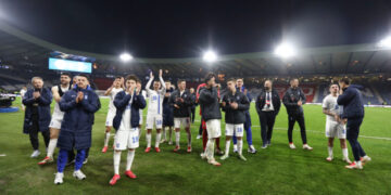 Οι διεθνείς δωρίζουν το πριμ του Ηλιόπουλου σε κοινωφελές ίδρυμα