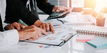 Εξωδικαστικός: Στις αρχές Απριλίου νέες ρυθμίσεις για οφειλές σε τράπεζες και Δημόσιο