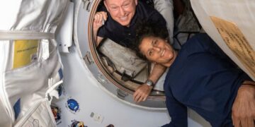 NASA: Επιστρέφουν στη Γη οι «ξεχασμένοι» στο διάστημα Αμερικανοί αστροναύτες