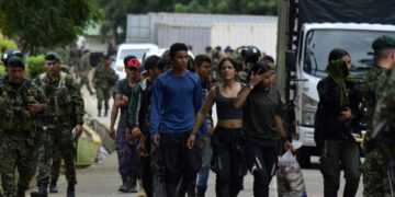 Ομάδα ανταρτών αιχμαλώτισε 29 στρατιωτικούς και αστυνομικούς