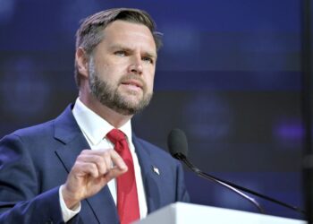 Ο πόλεμος του Τραμπ κατά των καρτέλ ναρκωτικών προσφέρει «τεράστια υπηρεσία» στο Μεξικό