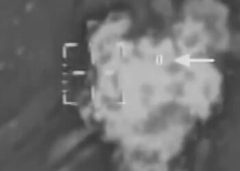 Καταδικάζει την εκτόξευση ρουκετών από τον Λίβανο κατά του Ισραήλ