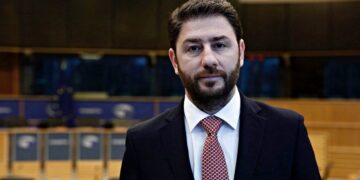 Συγχαρητήρια Ανδρουλάκη στον Καραλή – «Ο αθλητής που δεν σταματά να μας κάνει υπερήφανους»