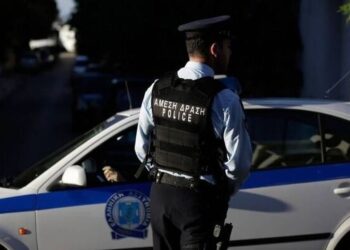 Ανήλικοι άρπαζαν κινητά τηλέφωνα με την απειλή μαχαιριού – Το «στίγμα» που τους πρόδωσε