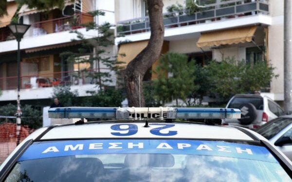 Θεσσαλονίκη: Επεισοδιακή σύλληψη διακινητών μεταναστών – Οδηγούσαν επικίνδυνα για να διαφύγουν