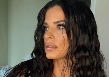 Χριστίνα Μπόμπα: Η εξομολόγηση για το διαζύγιο των γονέων της