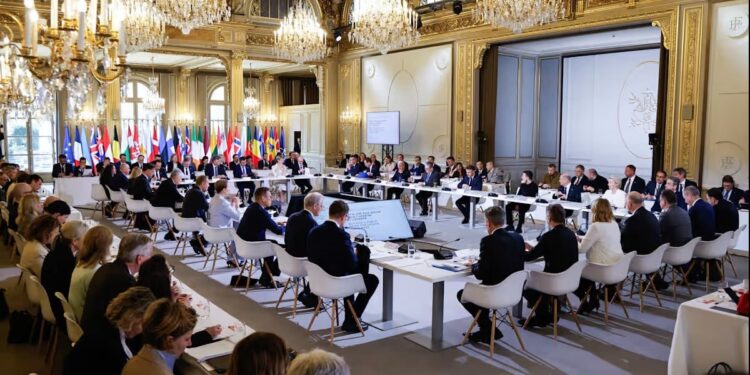 «Όχι» από Γαλλία, Βρετανία, Γερμανία στην άρση των κυρώσεων κατά της Ρωσίας