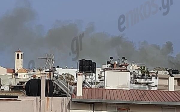 Ηράκλειο: Μαίνεται η φωτιά σε εργοστάσιο ξυλείας στη ΒΙΠΕ – «Παραμείνετε σε εσωτερικούς χώρους»
