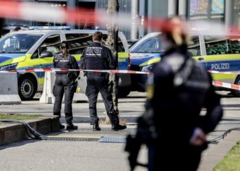 Τρόμος στην Γερμανία: Δύο νεκροί και πολλοί τραυματίες από αυτοκίνητο που έπεσε σε πεζούς στο Μάνχαϊμ