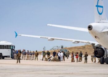 Νέες κυρώσεις στη Βενεζουέλα αν δεν υποδεχθεί υπηκόους της που απελαύνονται