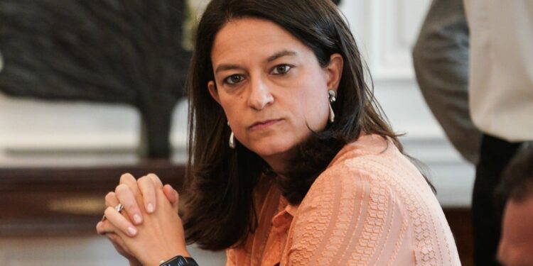 Η Ελλάδα πλέον έχει χαμηλότερη ανεργία από τη Σουηδία και τη Φινλανδία