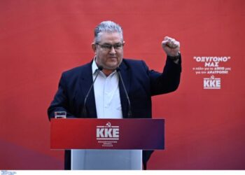 «Οξυγόνο» για κάθε γυναίκα είναι η συμμετοχή στην πάλη για το δίκιο και την ανατροπή