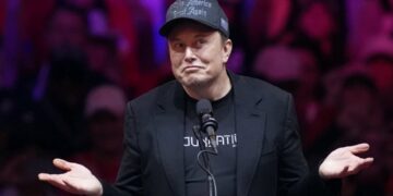 Μασκ και Ρούμπιο τα έβαλαν με τον υπουργό Εξωτερικών της Πολωνίας