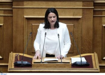 Κεραμέως στον Realfm 97,8: Στο Υπουργικό Συμβούλιο θα εισηγηθώ την επόμενη αύξηση του κατώτατου μισθού