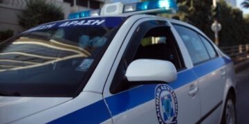 Εύβοια: Κουκουλοφόροι ληστές διέρρηξαν ζαχαροπλαστείο