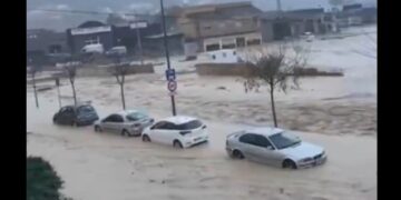 Ισπανία: Εικόνες καταστροφής από καταρρακτώδεις βροχές
