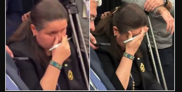 Η αντίδραση από την πρέσβη της Ουκρανίας την ώρα που ο Ζελένσκι δέχεται επίθεση από τον Τραμπ