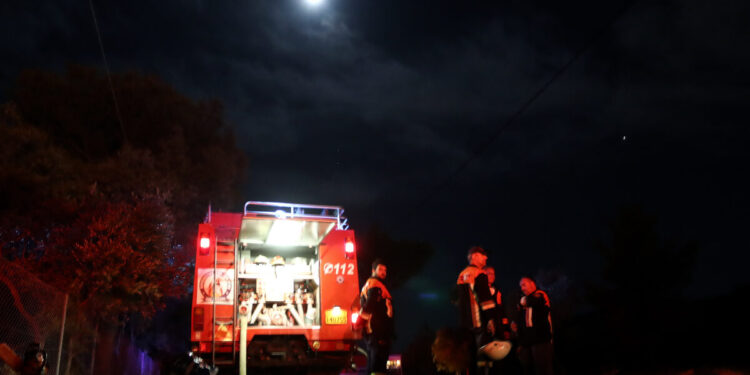 Πρέβεζα: Φωτιά κατέστρεψε ολοσχερώς εστιατόριο στα Ριζά