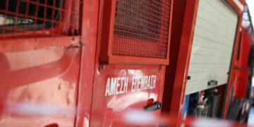 Θεσσαλονίκη: Φωτιά σε διαμέρισμα 4ου ορόφου