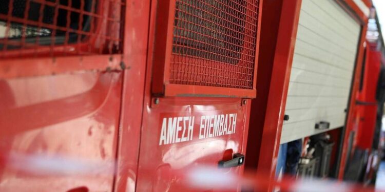 Θεσσαλονίκη: Φωτιά σε διαμέρισμα 4ου ορόφου