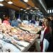 Καθαρά Δευτέρα: Αυξημένη η κίνηση στη Βαρβάκειο για το σαρακοστιανό τραπέζι