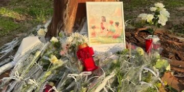 Θρήνος στις κηδείες του Σωκράτη και του Παναγιώτη που σκοτώθηκαν στο φρικτό τροχαίο