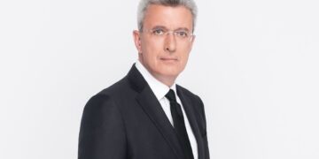 Πρόσωπο με πρόσωπο: Η επόμενη ημέρα του ανασχηματισμού, η Προανακριτική για τα Τέμπη και η δίκη για το Μάτι