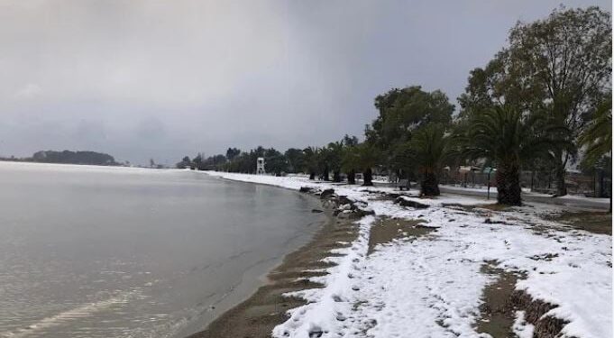 «Σε θερμικό σοκ η χώρα για 48 ώρες και… πτώση της θερμοκρασίας μέχρι 25 βαθμούς» – Πού και πότε θα χιονίσει