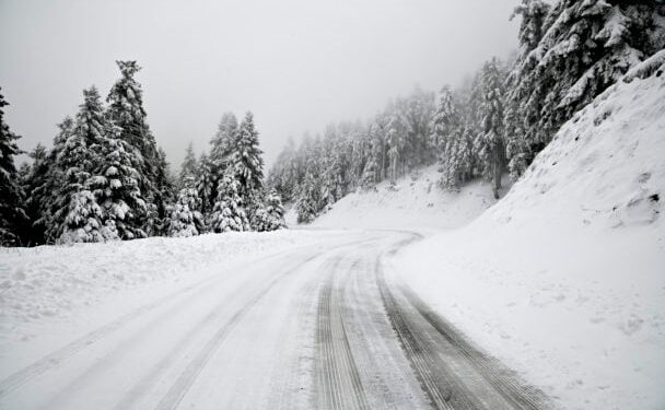 Καιρός – Τσατραφύλλιας: «Ουκρανικός χιονιάς για 90 ώρες θα ρίξει τη θερμοκρασία 20 βαθμούς»