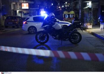 Έξι συλλήψεις έπειτα από επιχείρηση των «Αδιάφθορων» της ΕΛ.ΑΣ. για χρηματισμούς 