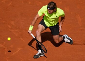 Barcelona Open: Εγκατέλειψε ο Στέφανος Τσιτσιπάς