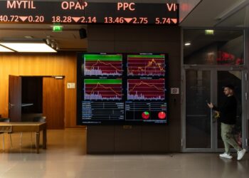 Όλα τα… λεφτά στα εταιρικά μεγέθη των εισηγμένων