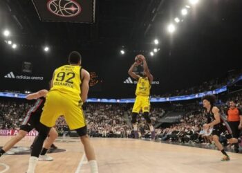 Παρί – Φενερμπαχτσέ 88-98 (παρ.): Οι Τούρκοι πήραν το πρώτο εισιτήριο για το Final Four