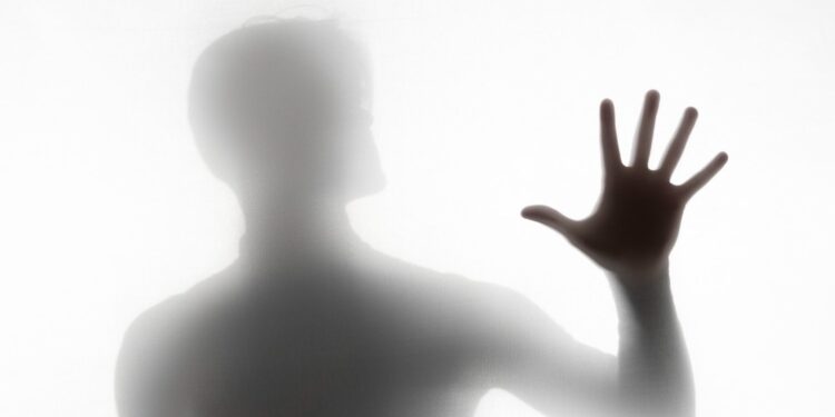 Αμερικανός πρώην πεζοναύτης περιγράφει τι «είδε» στο νεκροτομείο αφότου «πέθανε»