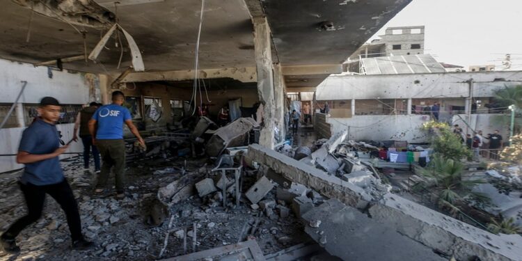 Η Χαμάς δηλώνει έτοιμη για συμφωνία απελευθέρωσης των ομήρων και μακρά εκεχειρία