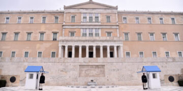 Συναγερμός ύστερα από μήνυμα στο 112 για βόμβα