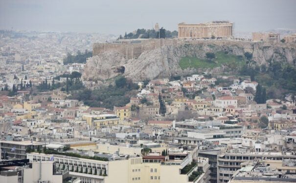 Καιρός: Τοπικές λασποβροχές με ισχυρούς ανέμους σήμερα, πού θα κυμανθεί η θερμοκρασία