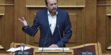 Το σχέδιο Κωνσταντοπούλου συναντιέται με το σχέδιο Μητσοτάκη απέναντι στην Αριστερά
