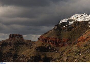 Πότε θα συμβεί η επόμενη μεγάλη έκρηξη του ηφαιστείου της Σαντορίνης – Θα διαρκέσει 1.260 μέρες